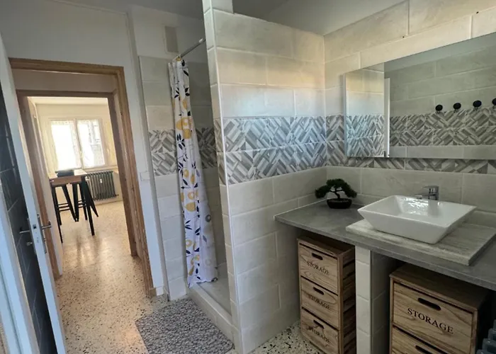 Proche De La Gare Apartamento *